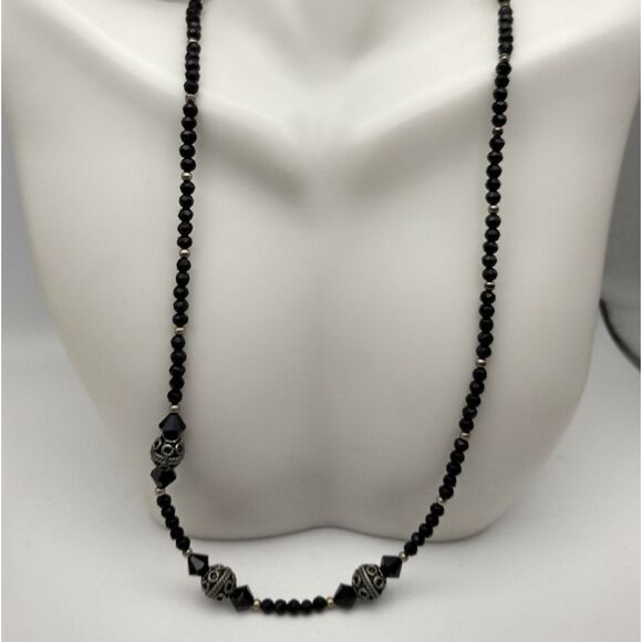 Native mini‎ crystal beaded sterling silver closure necklace toggle - Picture 1 of 3